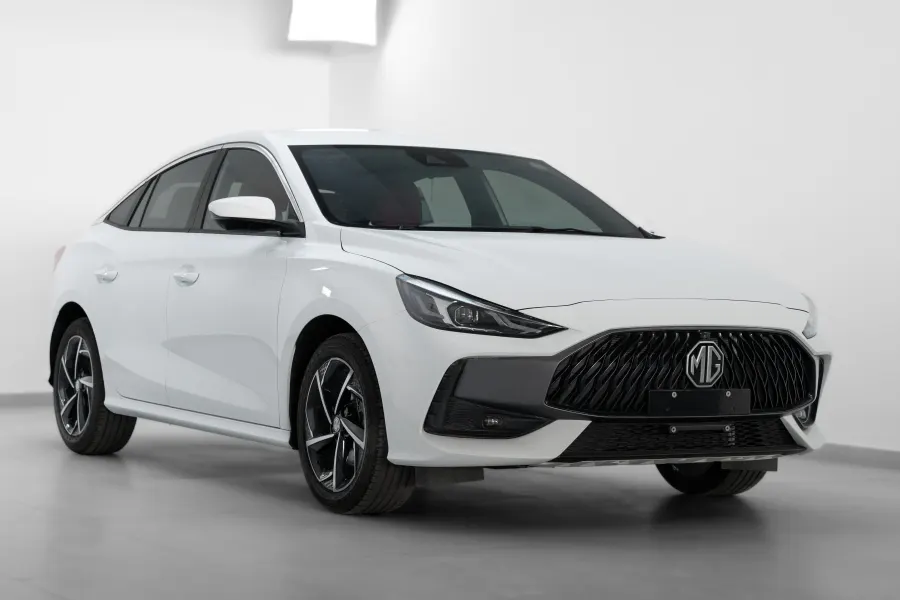 GT DELUX - black