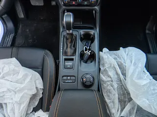 Rnager WILDTRUCK - Interior thumbnail 2