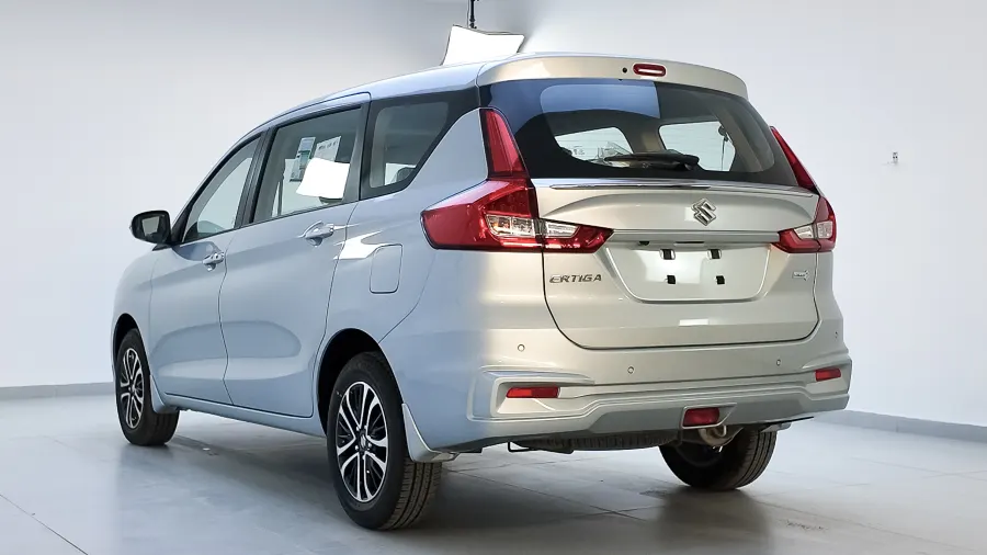 Ertiga GLX - lang.Exterior image 3