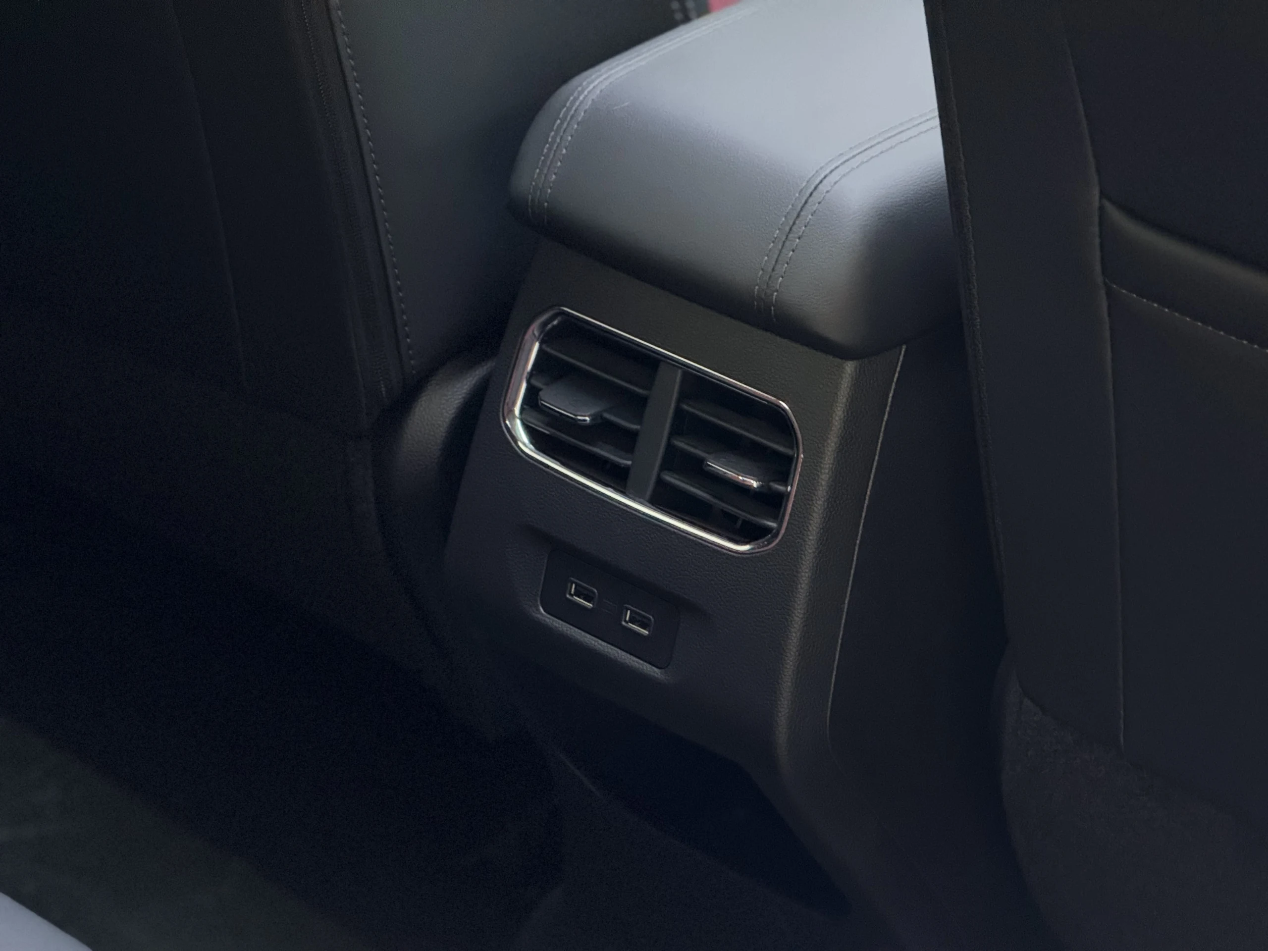 Haval Jolion Pro - Interior image 15