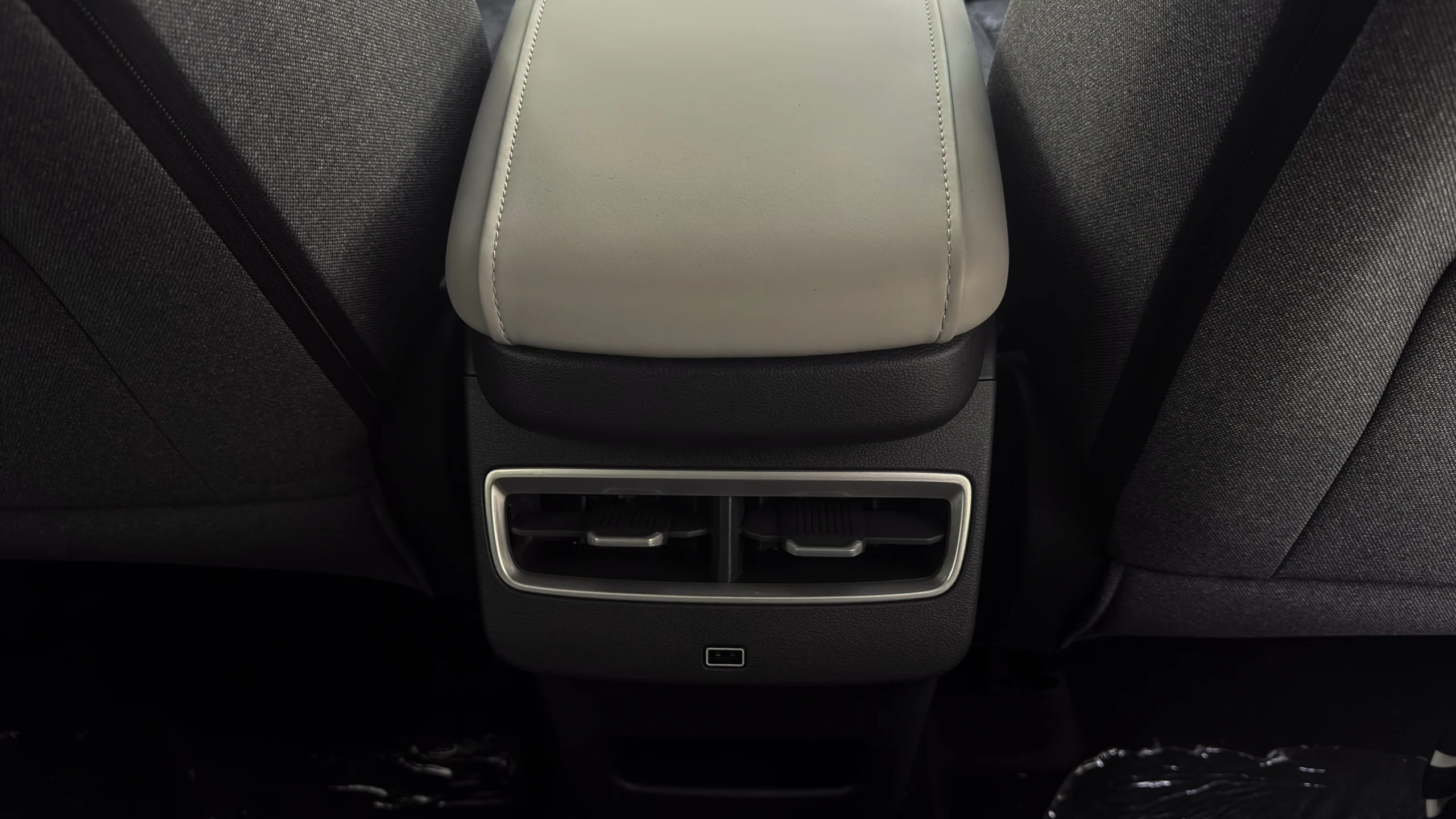 Jetour Dashing smart - Interior image 7