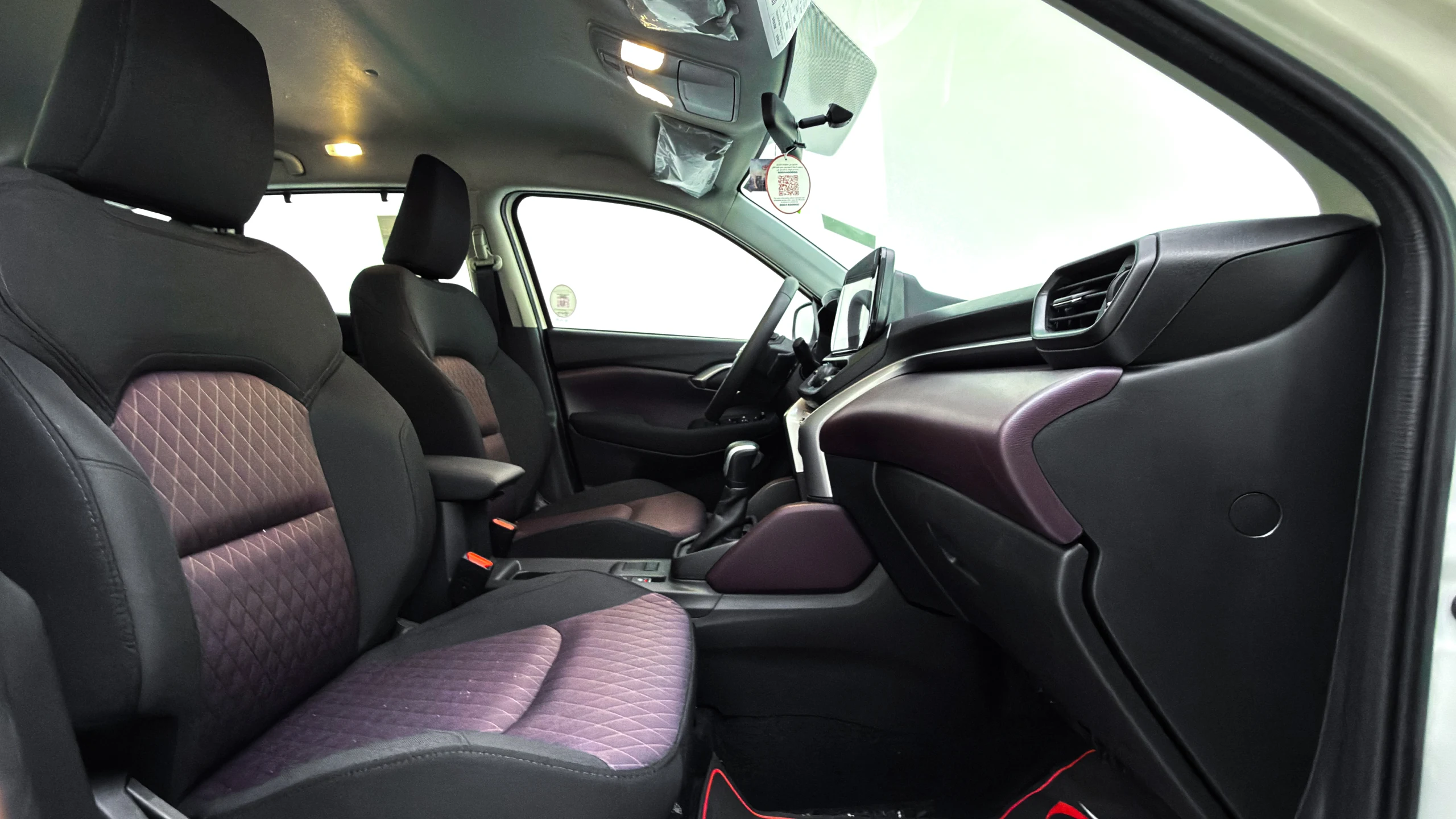 Toyota Urban Cruiser 2025 GL - Interior image 11