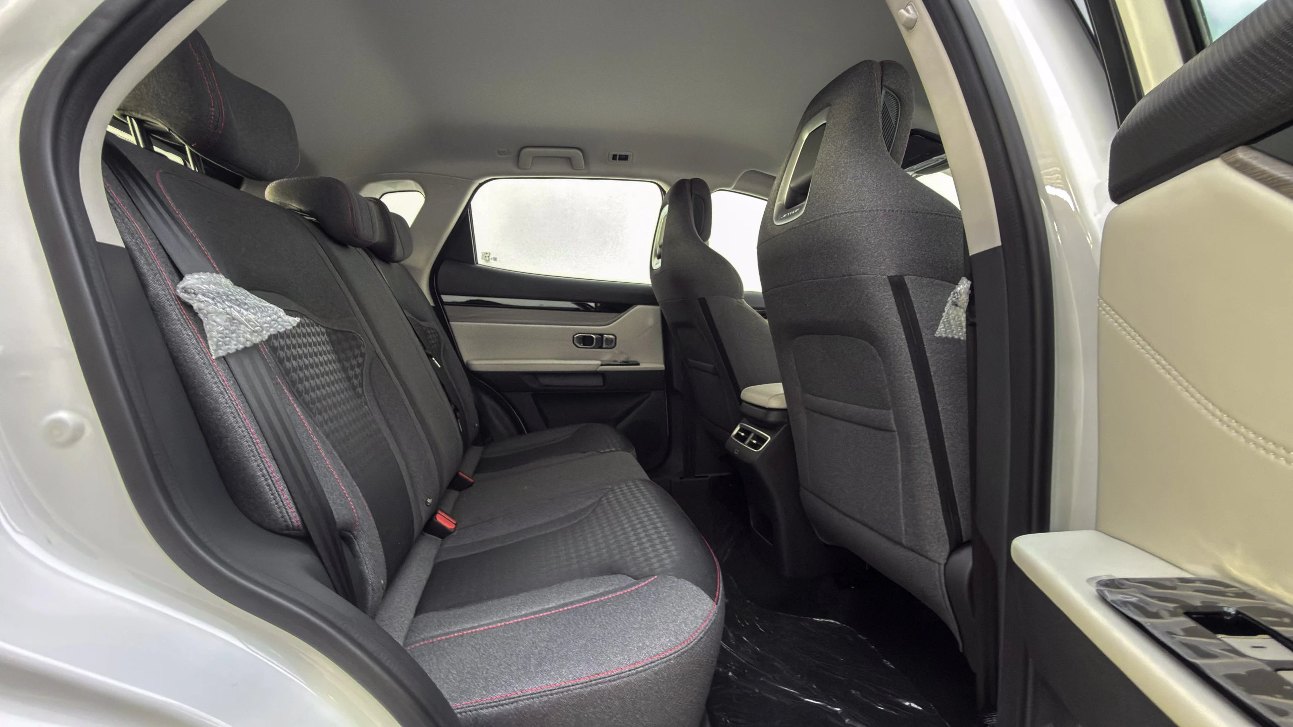 Jetour Dashing smart - Interior image 8
