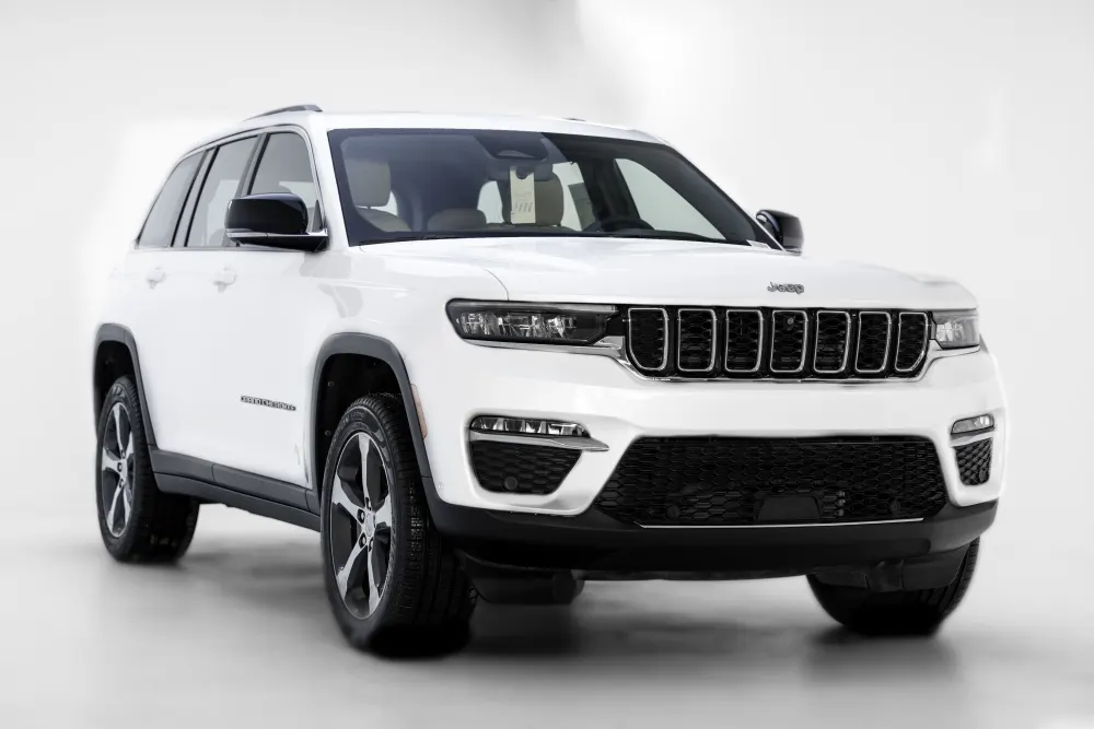Grand Cherokee limited plus - white