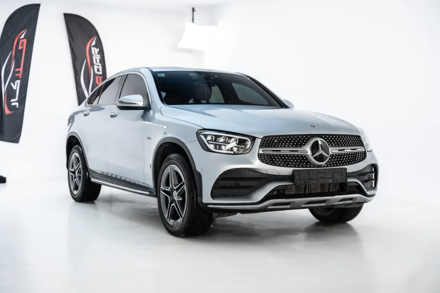 MERCEDES BENZ GLC 300 - lang.Exterior image 1