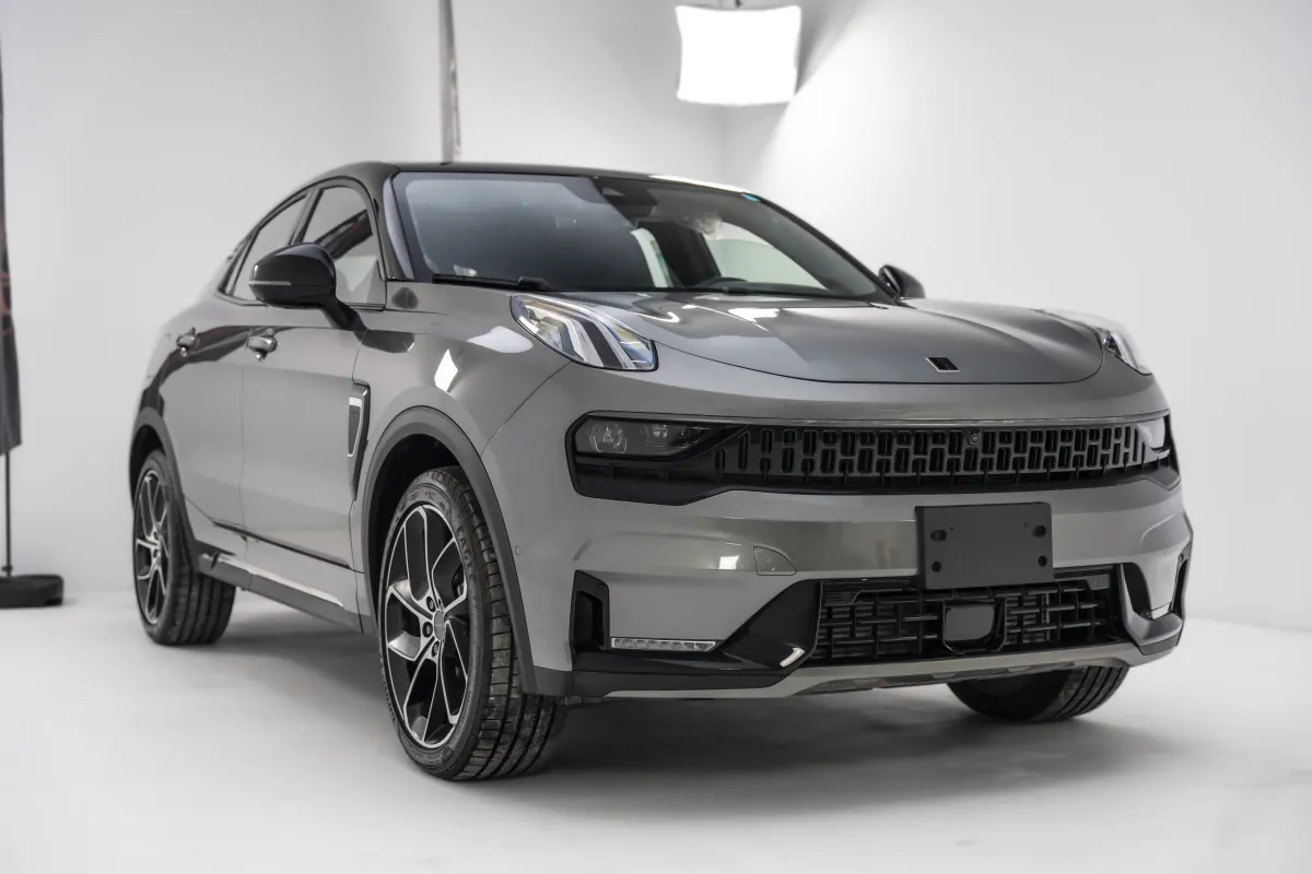 LYNK & C0 05 - صورة خارجية 1