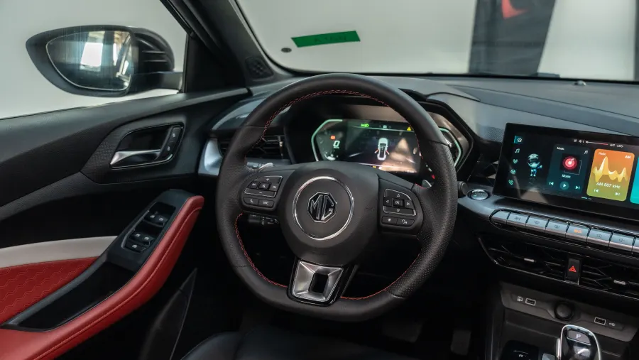 GT Comfort - Interior image 2