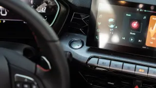 GT Comfort - Interior thumbnail 4