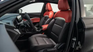 GT Comfort - Interior thumbnail 6