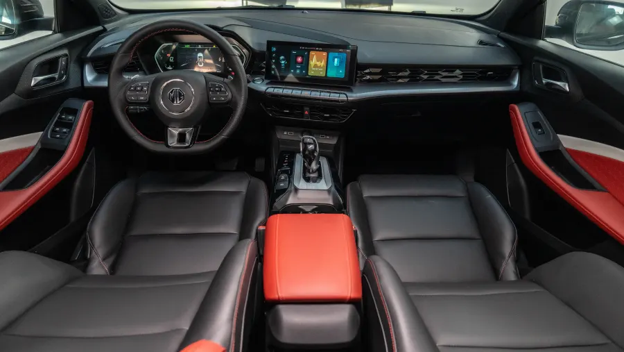 GT Comfort - Interior image 9
