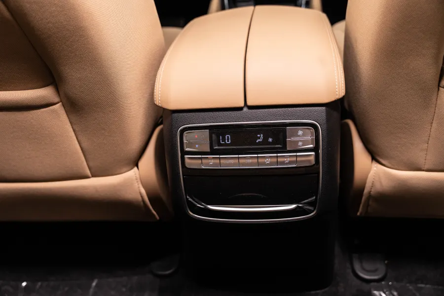 MG RX8 s - Interior image 3