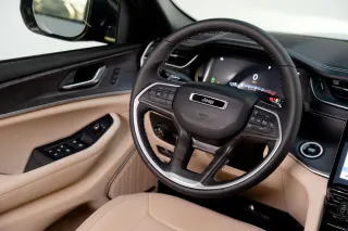 Grand Cherokee limited plus - Interior thumbnail 7