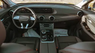FORTHING T5 SPORT - Interior thumbnail 2