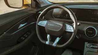 FORTHING T5 SPORT - Interior thumbnail 3