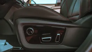 FORTHING T5 SPORT - Interior thumbnail 5