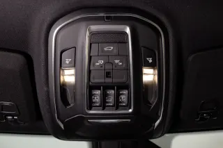 Grand Cherokee limited plus - Interior thumbnail 18