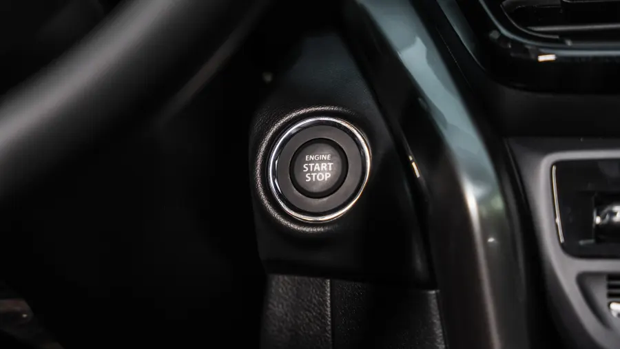 Urban Cruiser GLX - Interior image 7