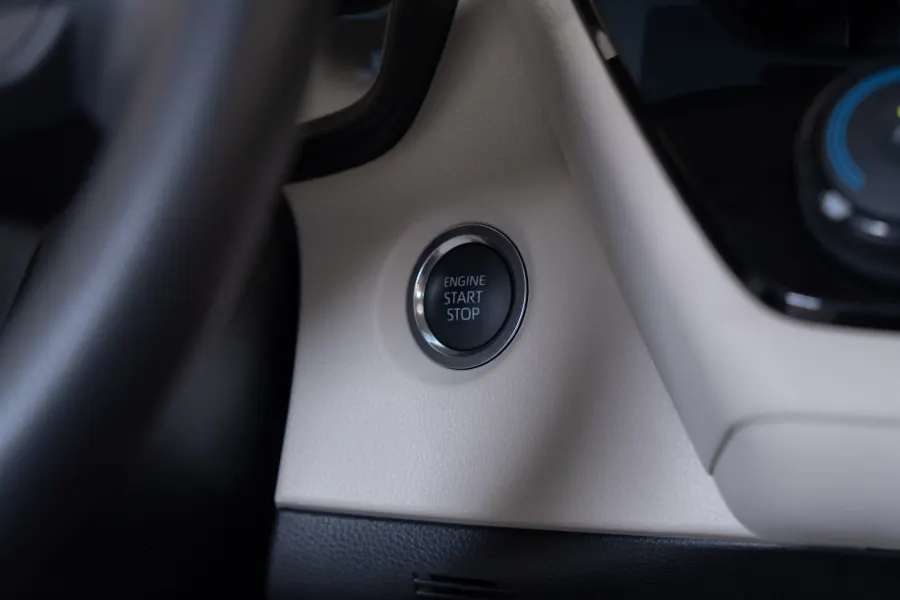 Corolla XLI - Interior image 8