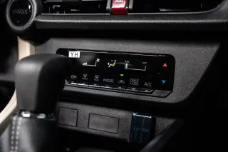 Yaris Y Plus 2026 - Interior thumbnail 7