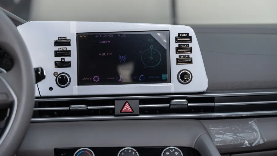 Elantra Smart 2.0 - Interior image 17