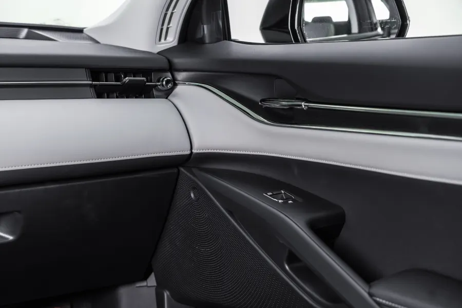 Taurus Ambiente - Interior image 8