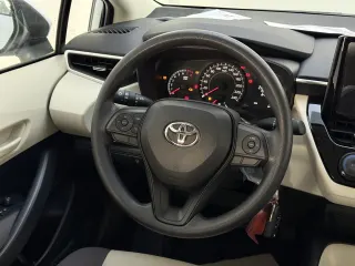Standard Corolla XLI - Interior thumbnail 5
