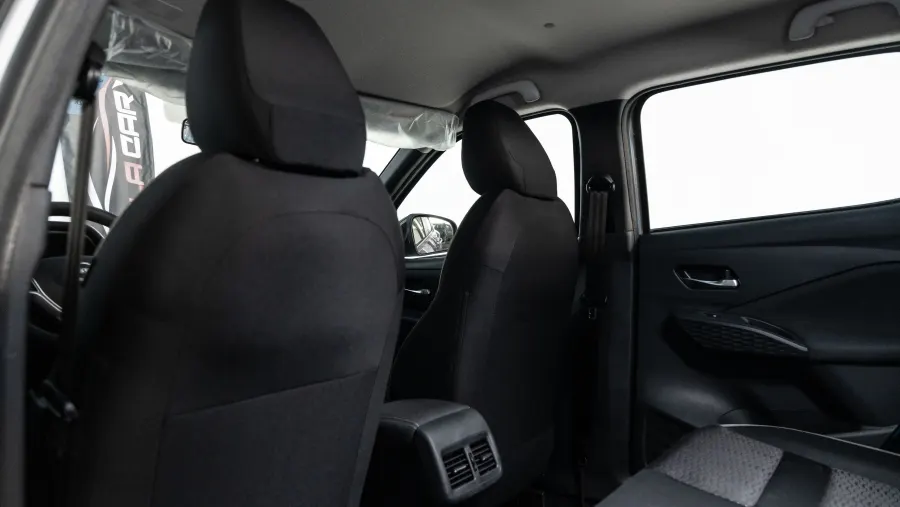 MAGNITE S - Interior image 3