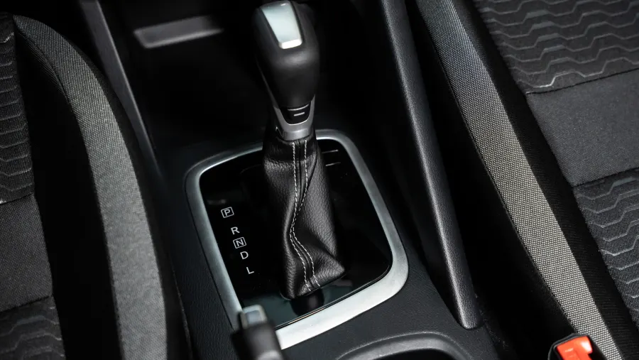 MAGNITE S - Interior image 11