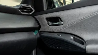 MAGNITE S - Interior thumbnail 12