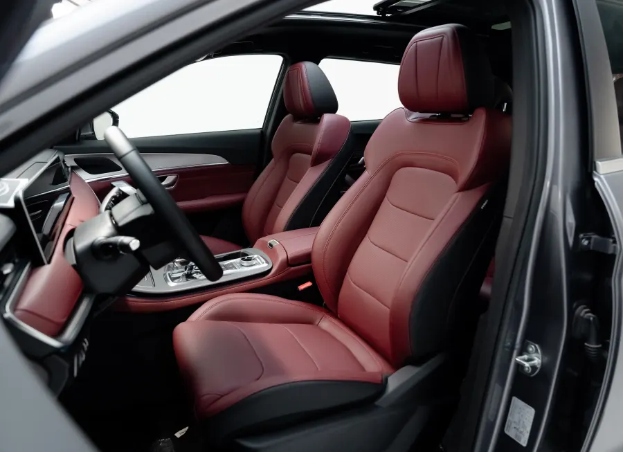 JETOUR X70 Plus - Interior image 1