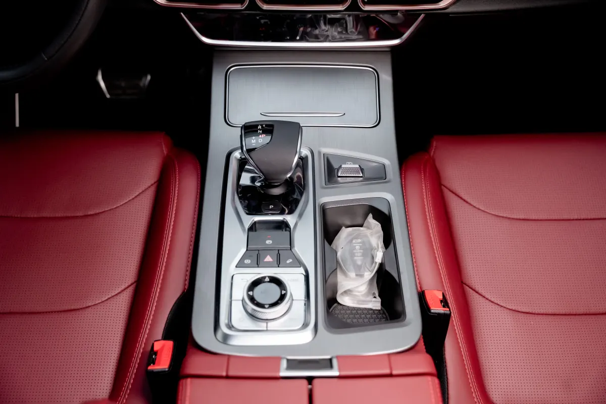 JETOUR X70 Plus - Interior image 7