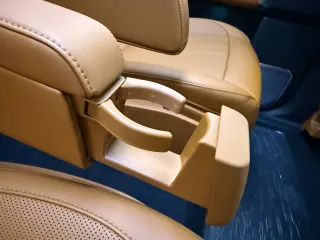 G700 FLAGSHIP - Interior thumbnail 34