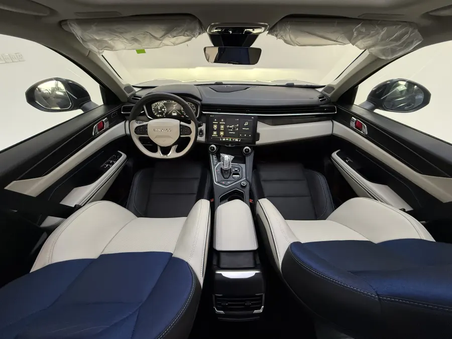 LYNK & CO 01 Louder Pro - Interior image 5