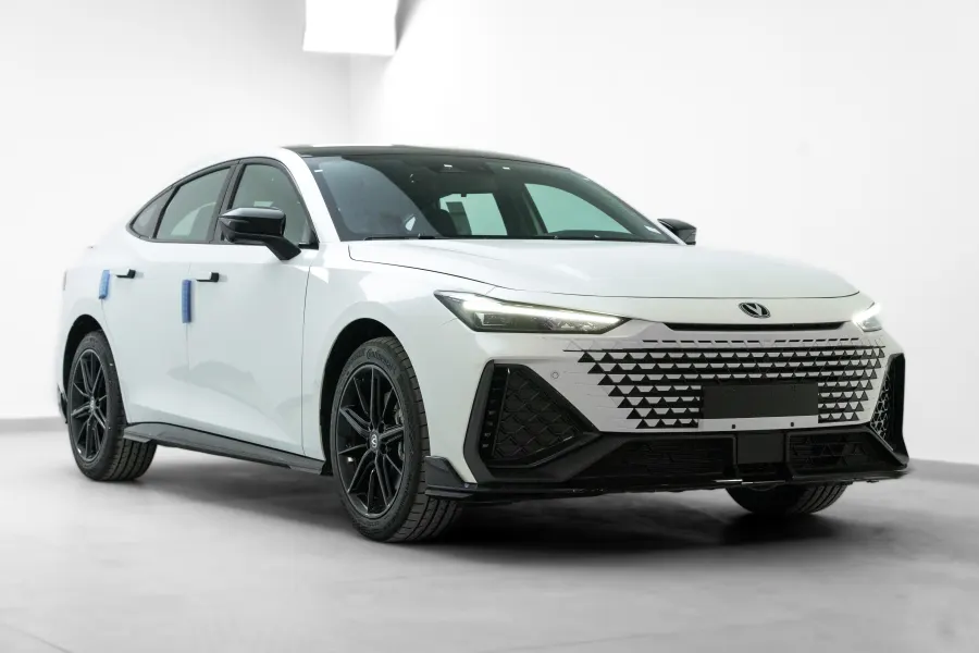 Changan UNI V Sport - lang.Exterior image 2