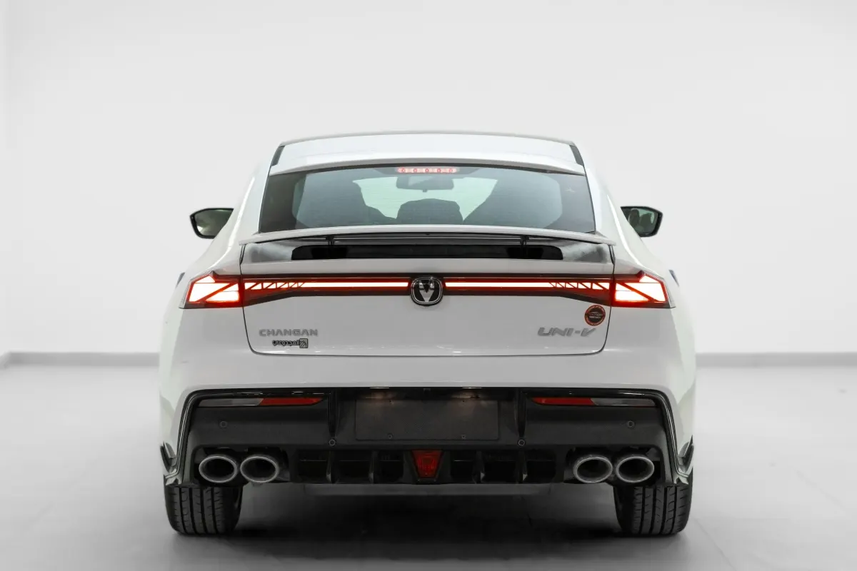 Changan UNI V Sport - صورة خارجية 3