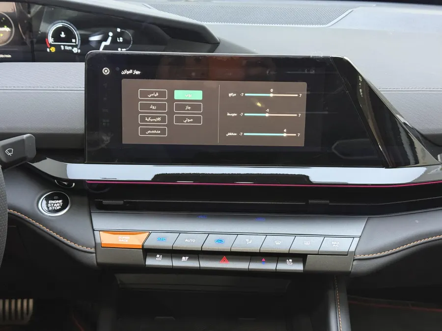 Changan UNI V Sport - Interior image 7