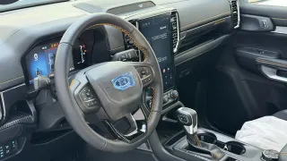 Rnager WILDTRUCK - Interior thumbnail 10