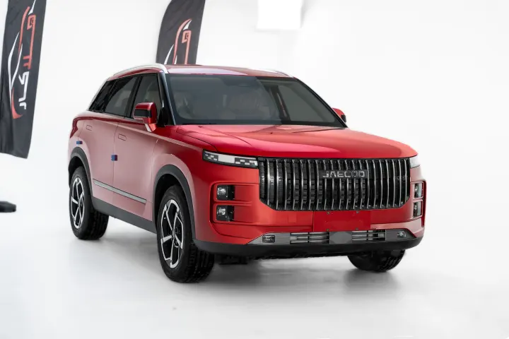 J7 LUXURY
