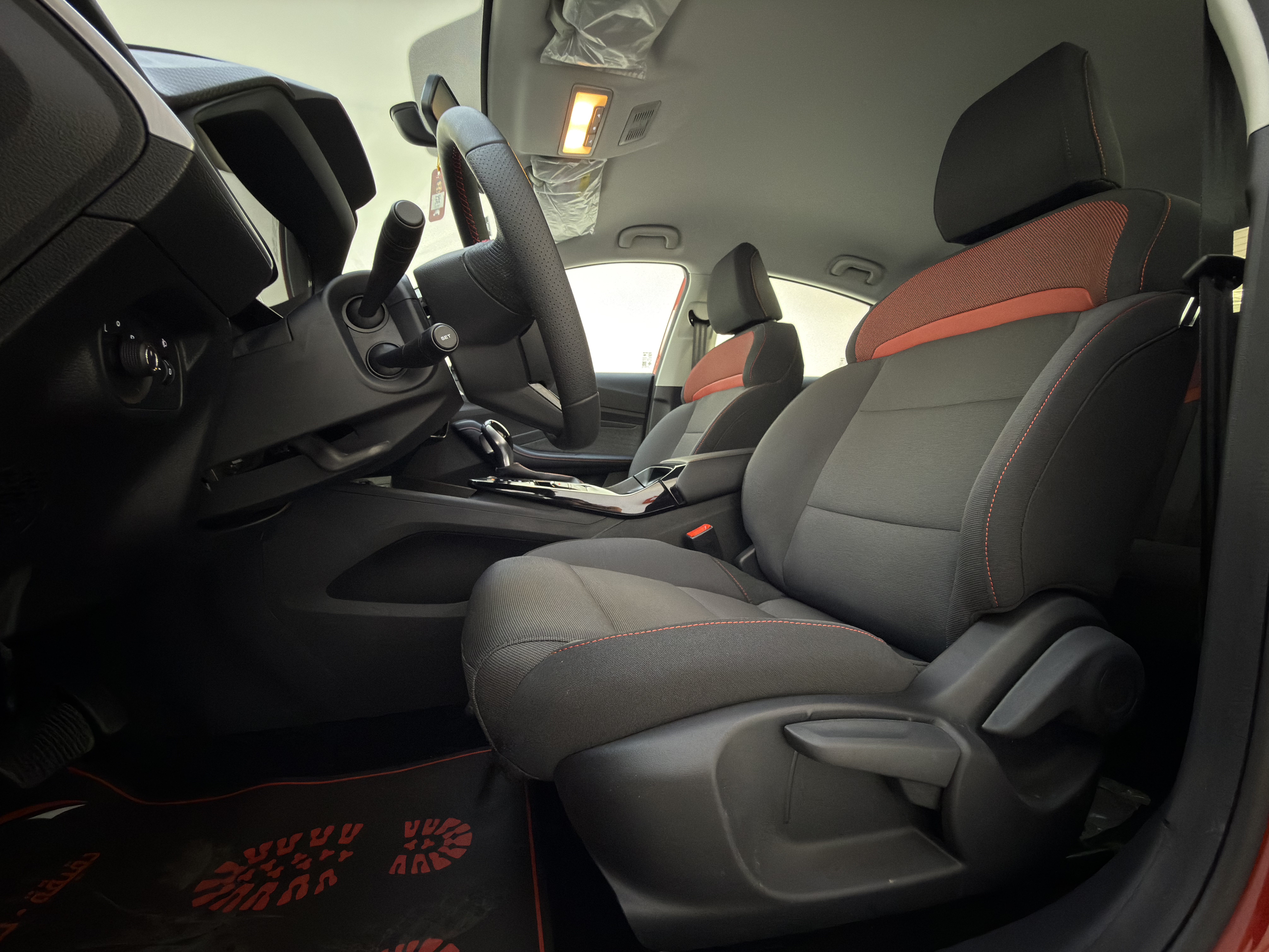 GT Comfort - Interior thumbnail 20