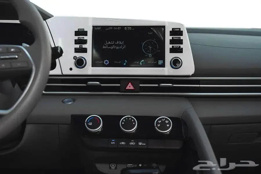 Elantra Smart 2.0 - Interior image 1