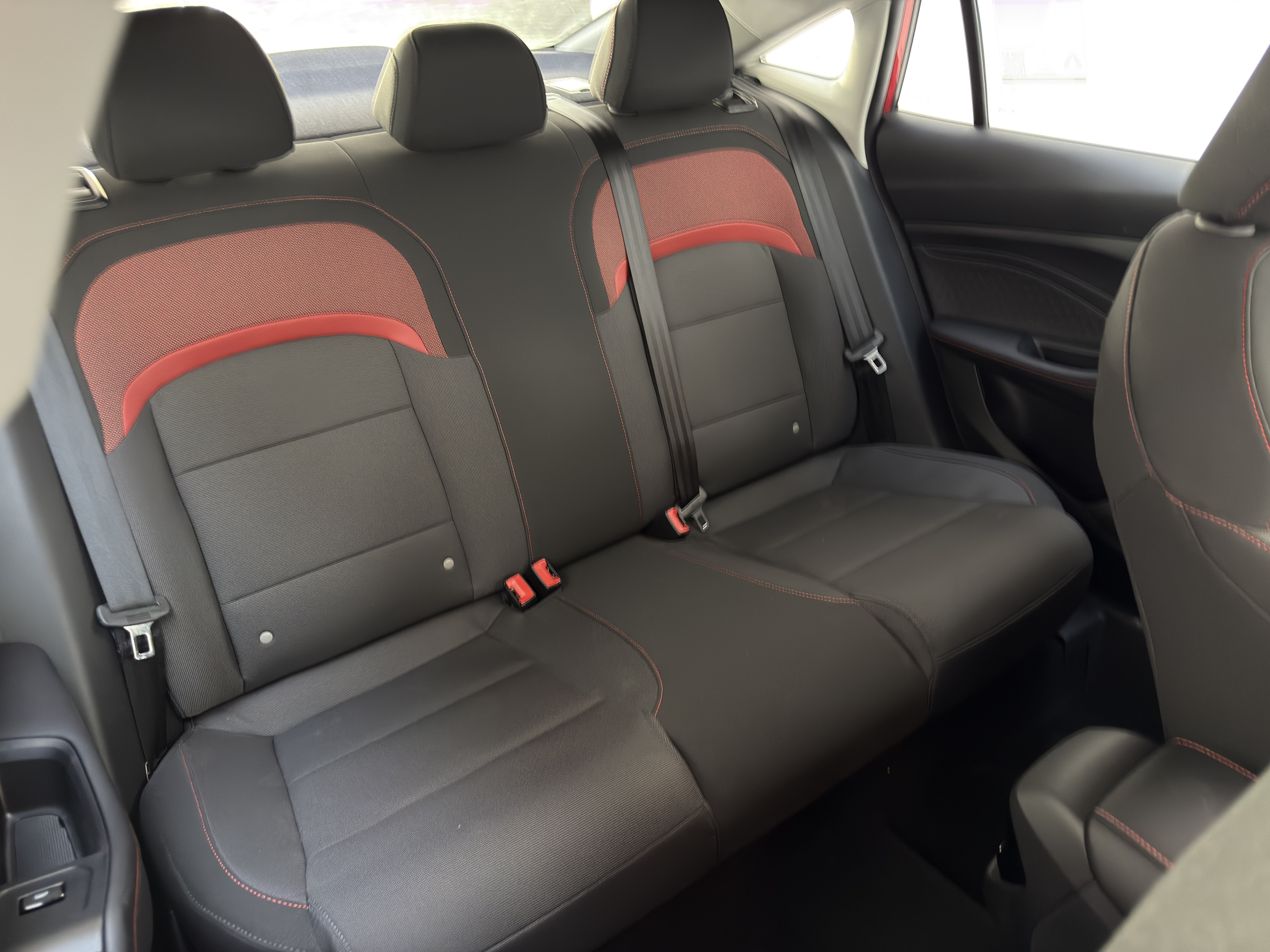 GT Comfort - Interior image 31
