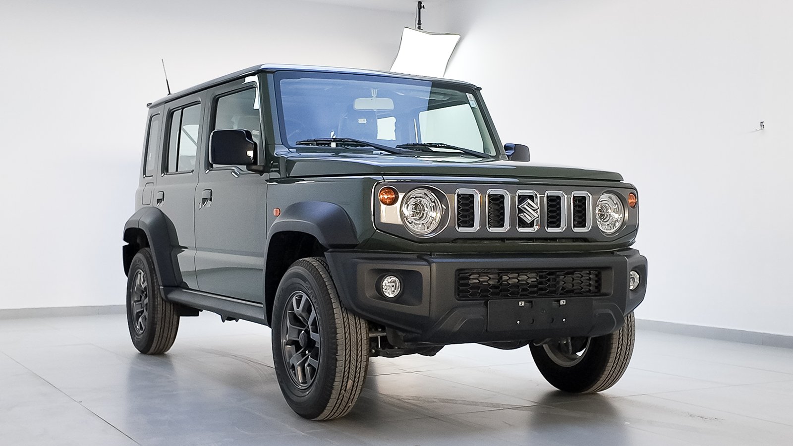 uploads/cars/cover/17803019928022.jpg
