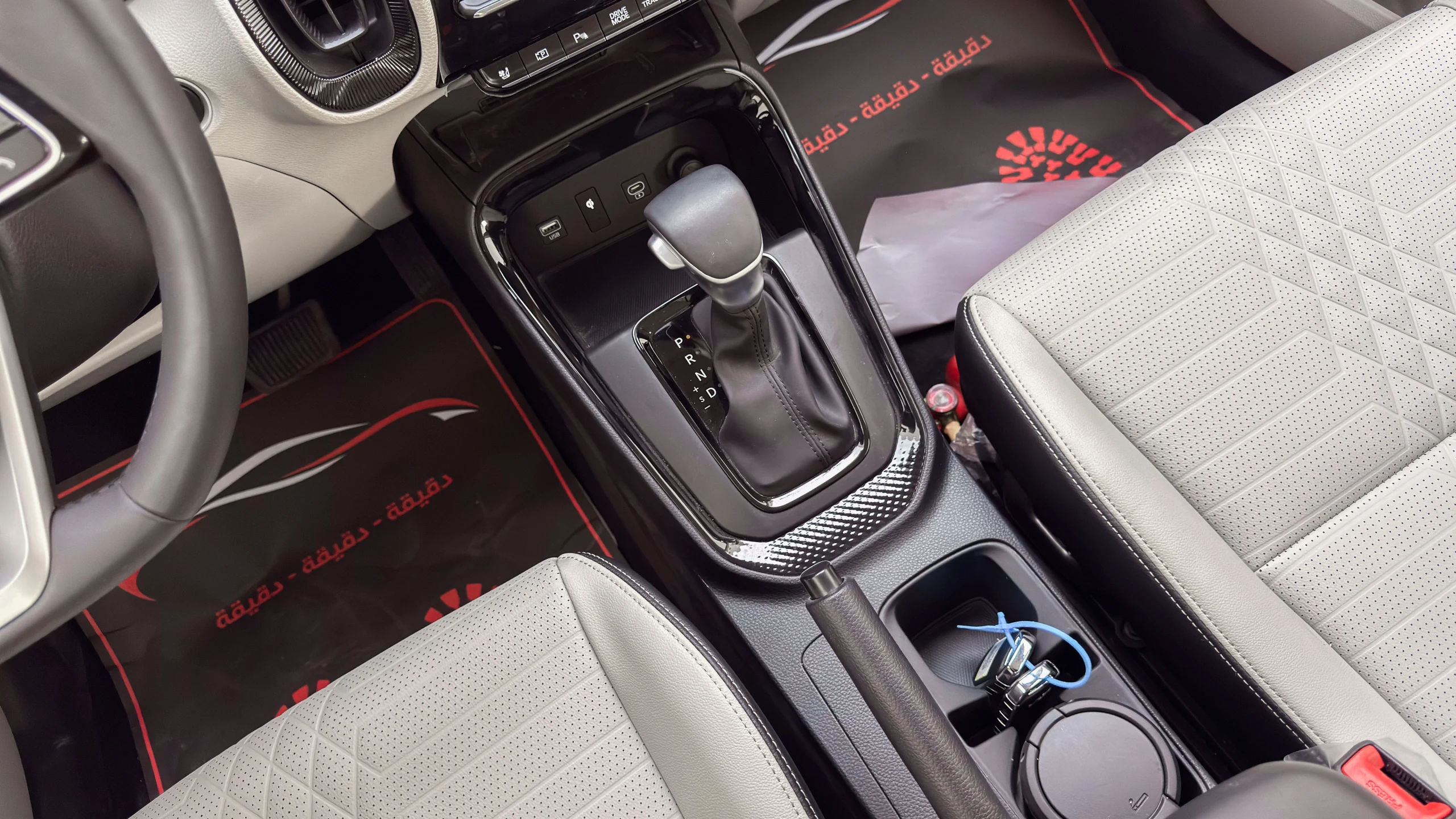 Kia Sonet GLS - Interior image 5